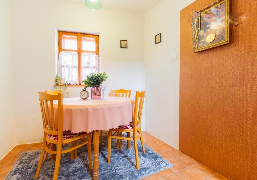 Atrium House - Netolice Daire Dış mekan fotoğraf